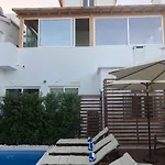 Rio بيت ضيافة